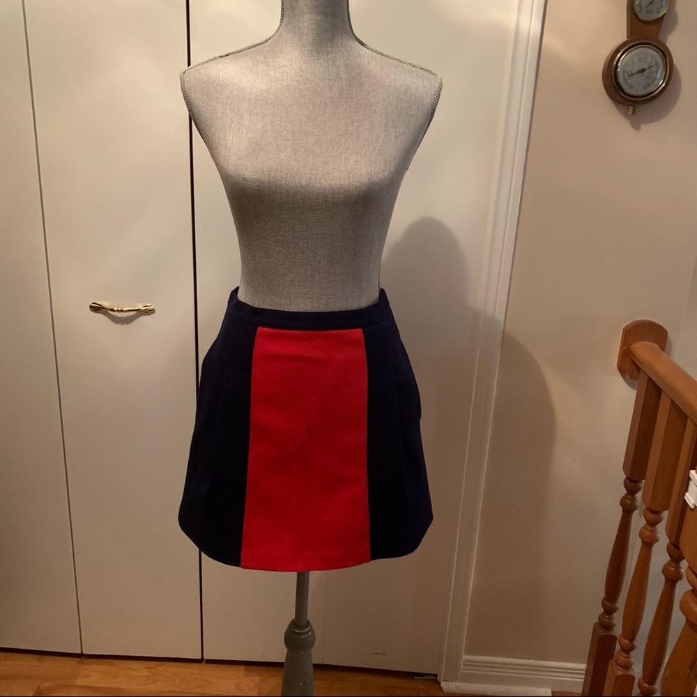 Club Monaco Navy/Red Casual Skirt